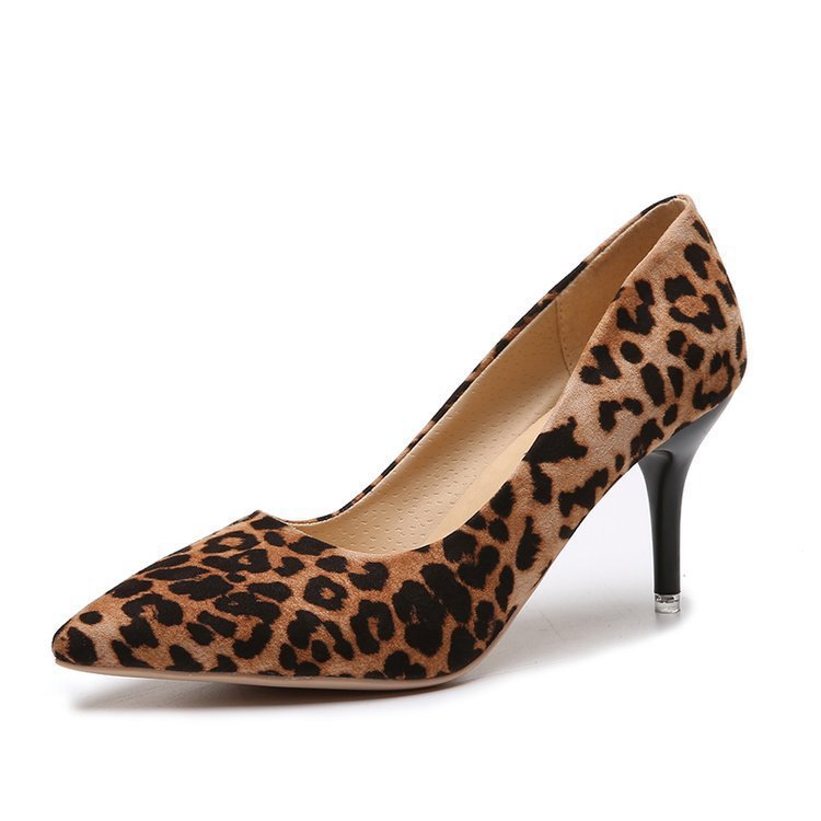 Variant image for Selindra | Bequeme Pumps Schwarz mit Mittleren Absätzen-46