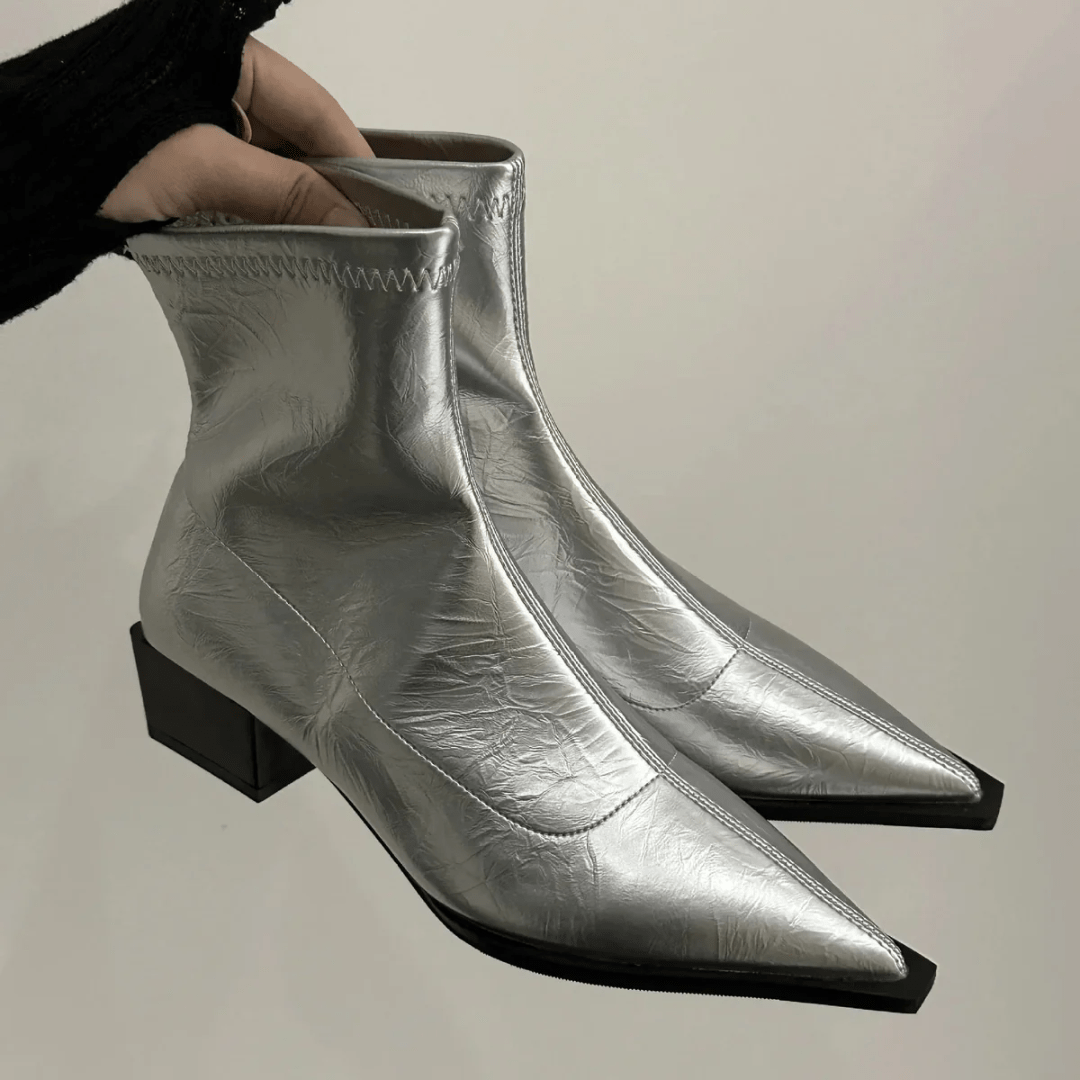 Variant image for Adele | Stilvolle Stiefelette-1